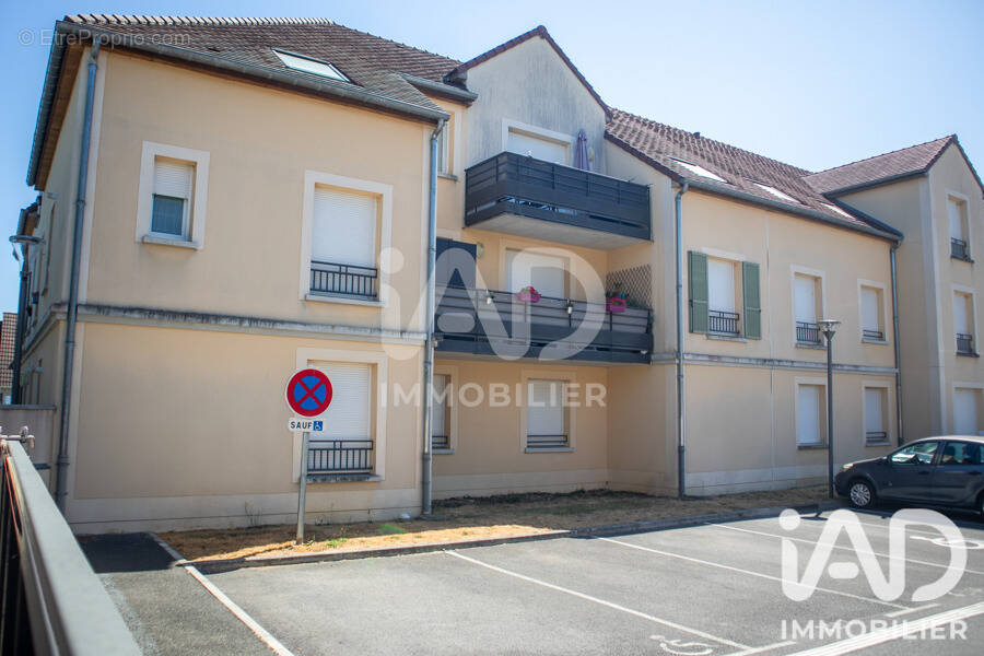 Photo 1 - Appartement à NEUFMOUTIERS-EN-BRIE
