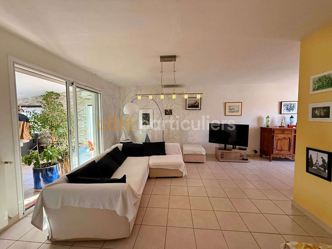 Maison à RIEUX-MINERVOIS