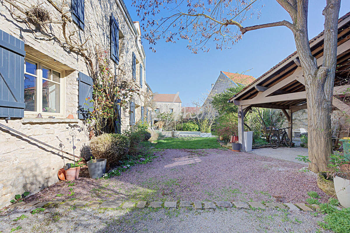 Maison à MONTAINVILLE