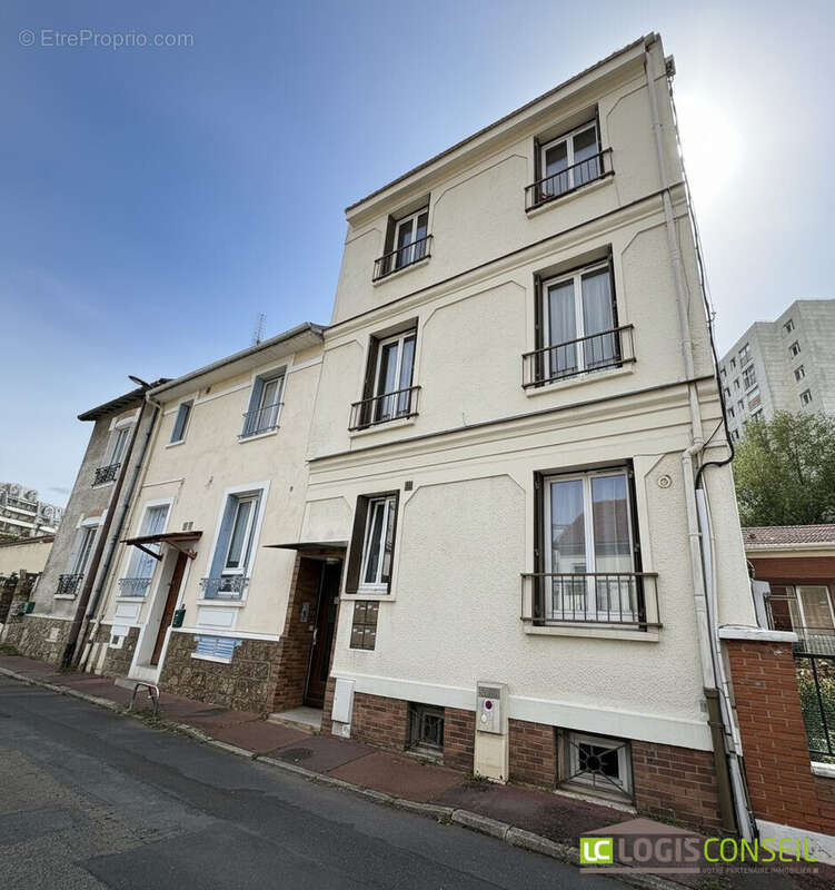 Appartement à CHATILLON