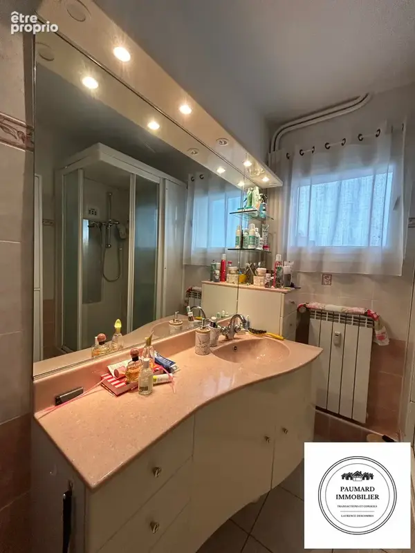 Appartement 94 m² à Romans-Sur-Isere  - photo 8