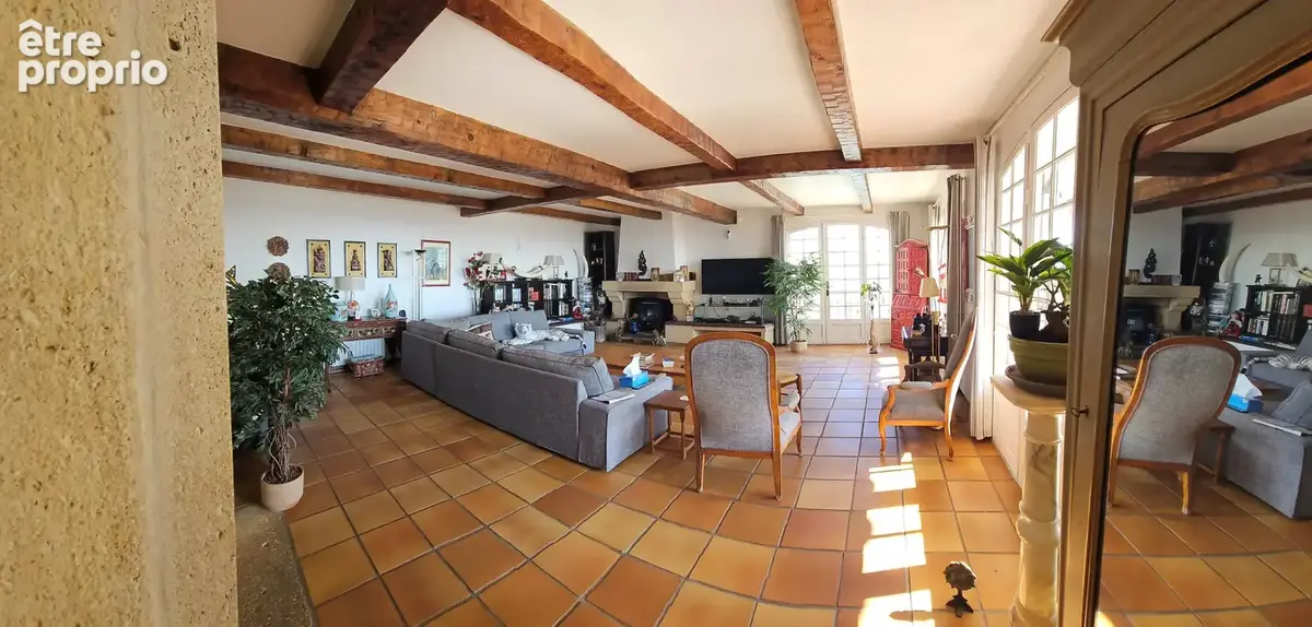 Propriété 7 pièces sur les hauts de Hyères - photo 3