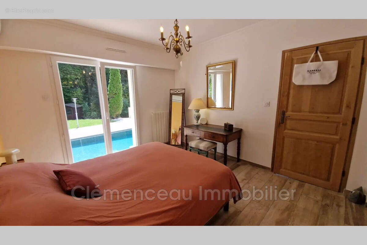 Maison à LA COLLE-SUR-LOUP