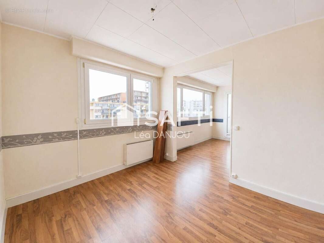 Photo 3 - Appartement à HEROUVILLE-SAINT-CLAIR