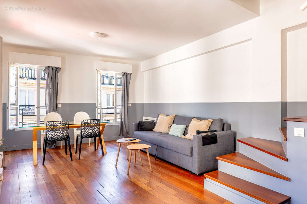Appartement 63 m² à Paris-1e  - photo 4