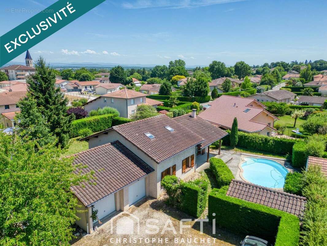 Maison 131 m² à Saint-Remy  - photo 2