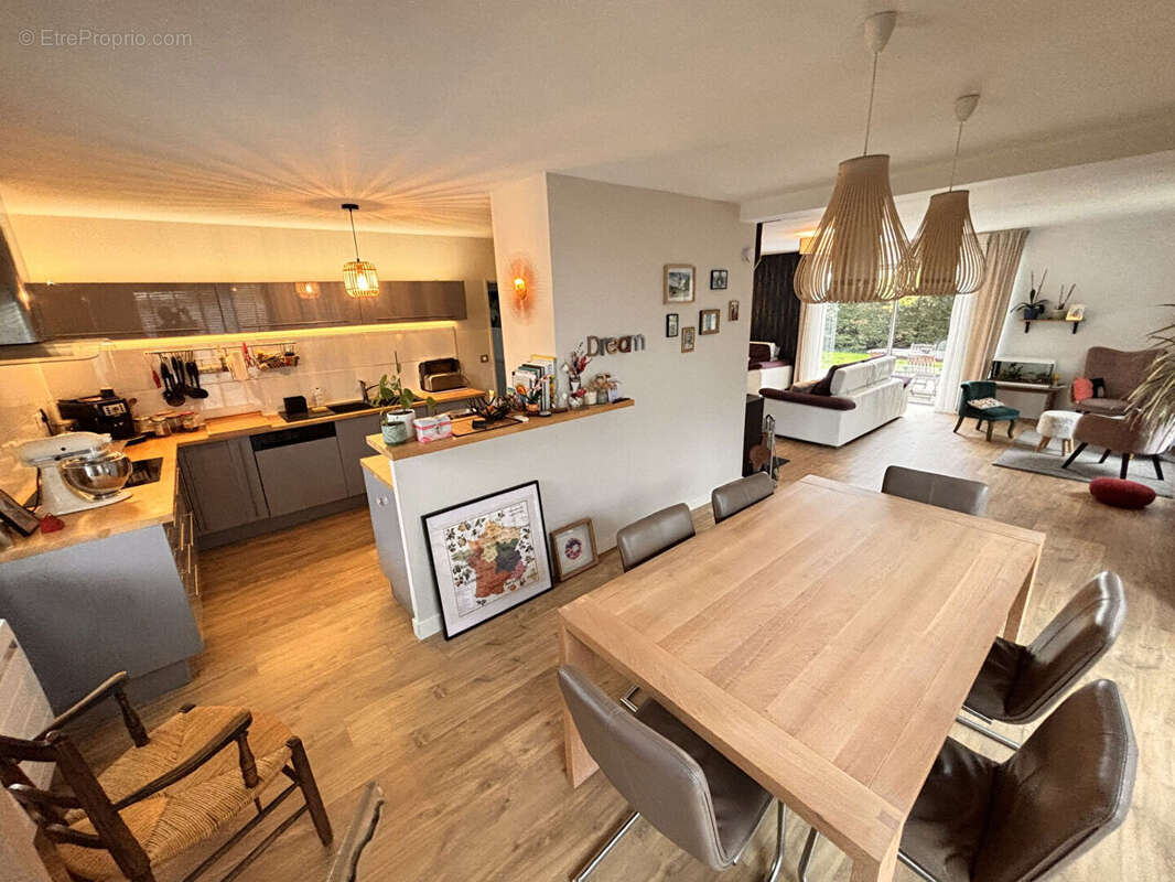 Maison à BASSE-GOULAINE