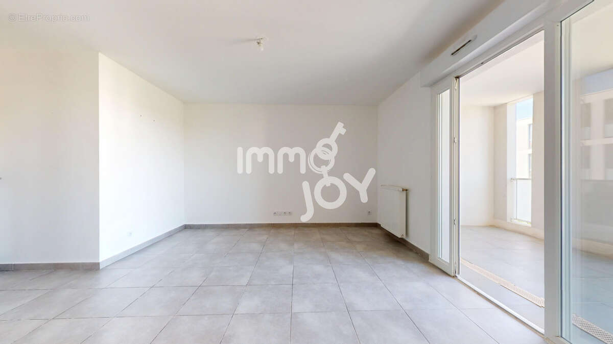 Appartement à SERIGNAN