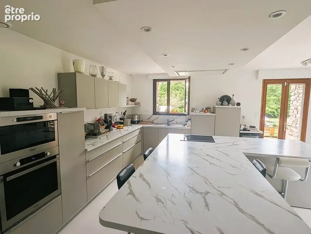 Propriété de 10 000 m2 - photo 12