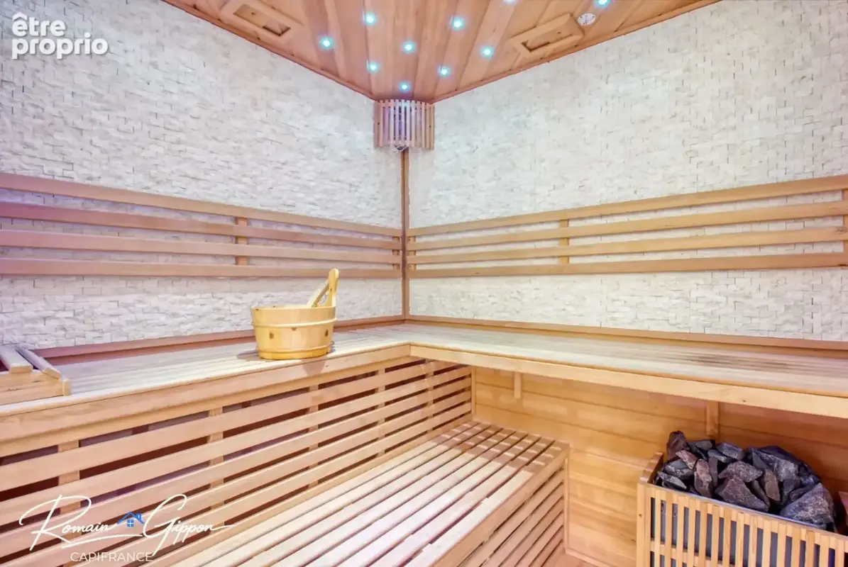 MAISON DE PRESTIGE SUR LES HAUTEURS DE NANCY – Parc arboré, vue exceptionnelle, piscine et jacuzzi – 10 pièces 298m2 NANCY (54) - photo 11