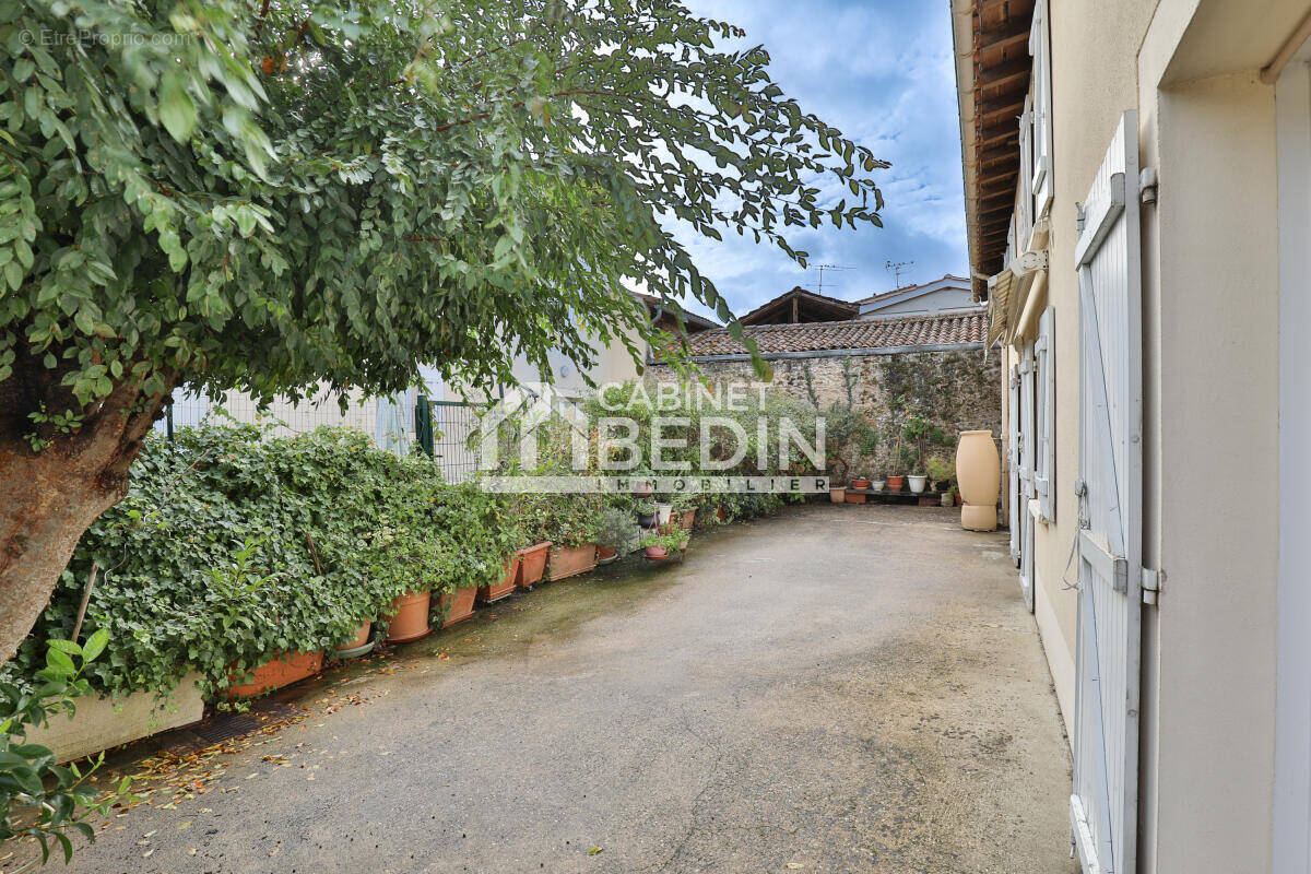 Maison à SAINT-SYMPHORIEN