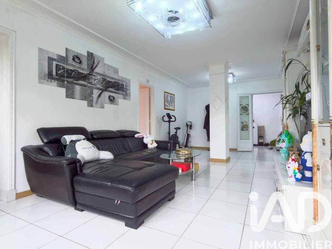 Photo 1 - Appartement à BOBIGNY