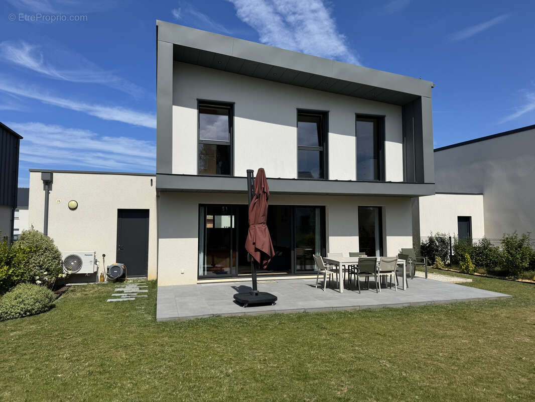 Maison d'architecte à COURSEULLES-SUR-MER - photo 10