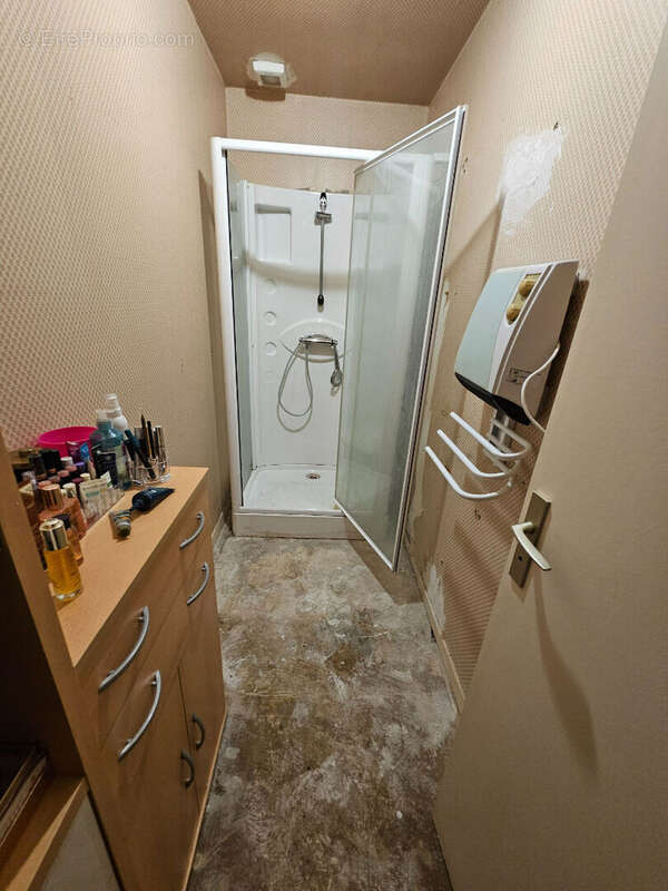 Maison à VOISINS-LE-BRETONNEUX