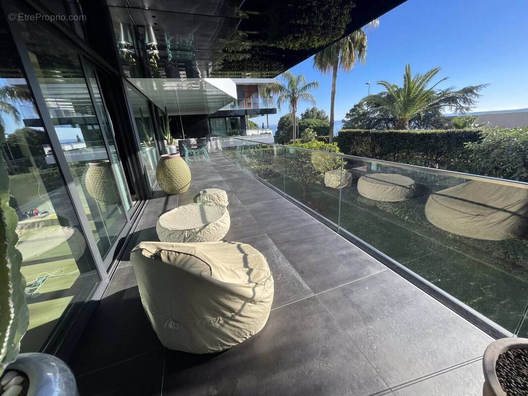 Cannes californie - somptueux 3 pièces avec vue mer - photo 2