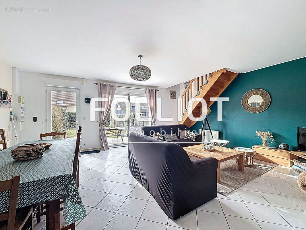 Maison à SAINT-JEAN-DE-LA-RIVIERE