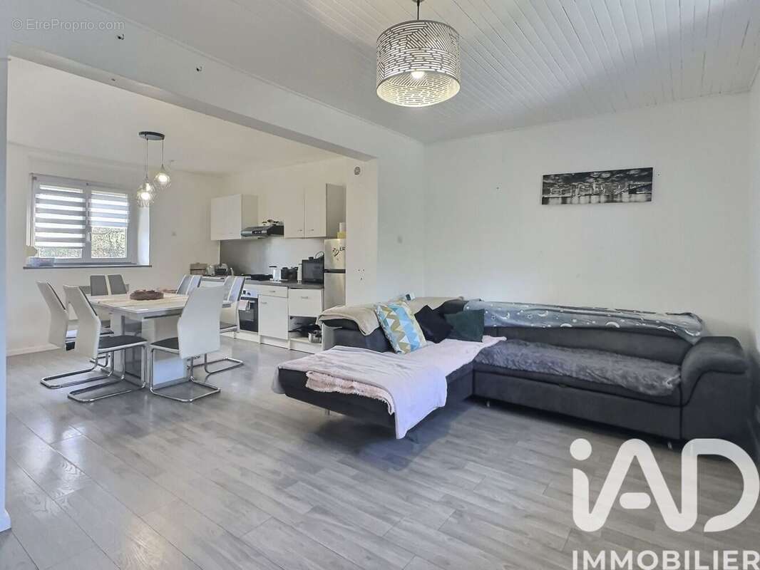 Photo 3 - Maison à ANGEVILLERS