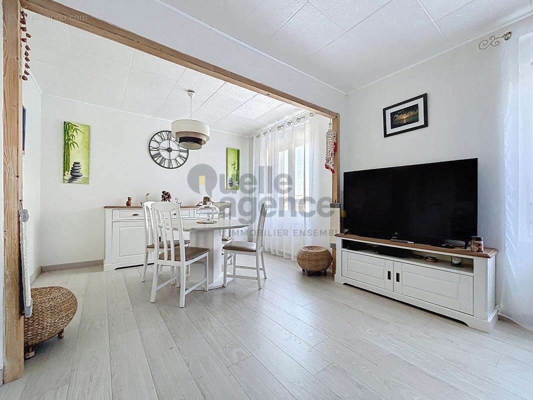 Maison à CLEDEN-CAP-SIZUN