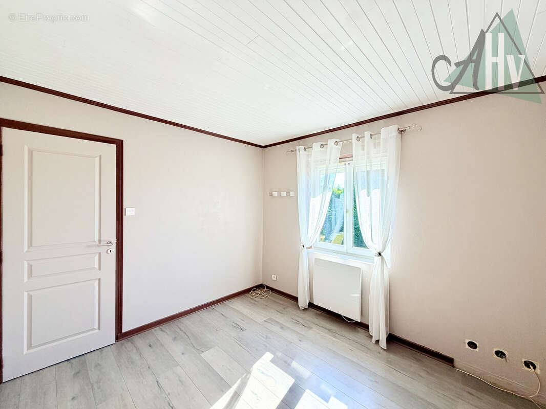 Maison à PERCENEIGE