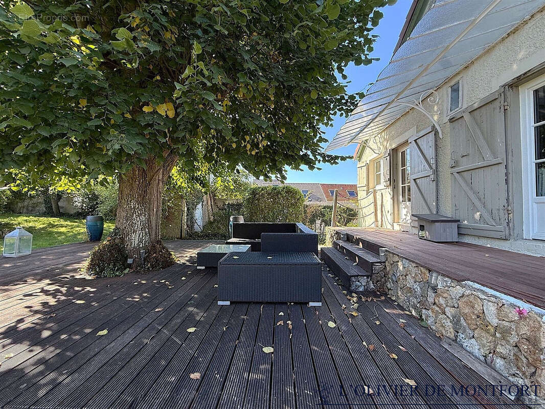 Maison à MONTFORT-L&#039;AMAURY