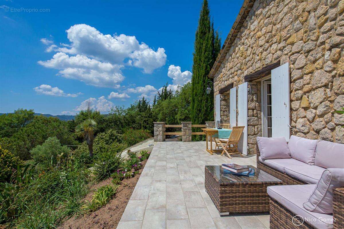 Maison à PEYMEINADE