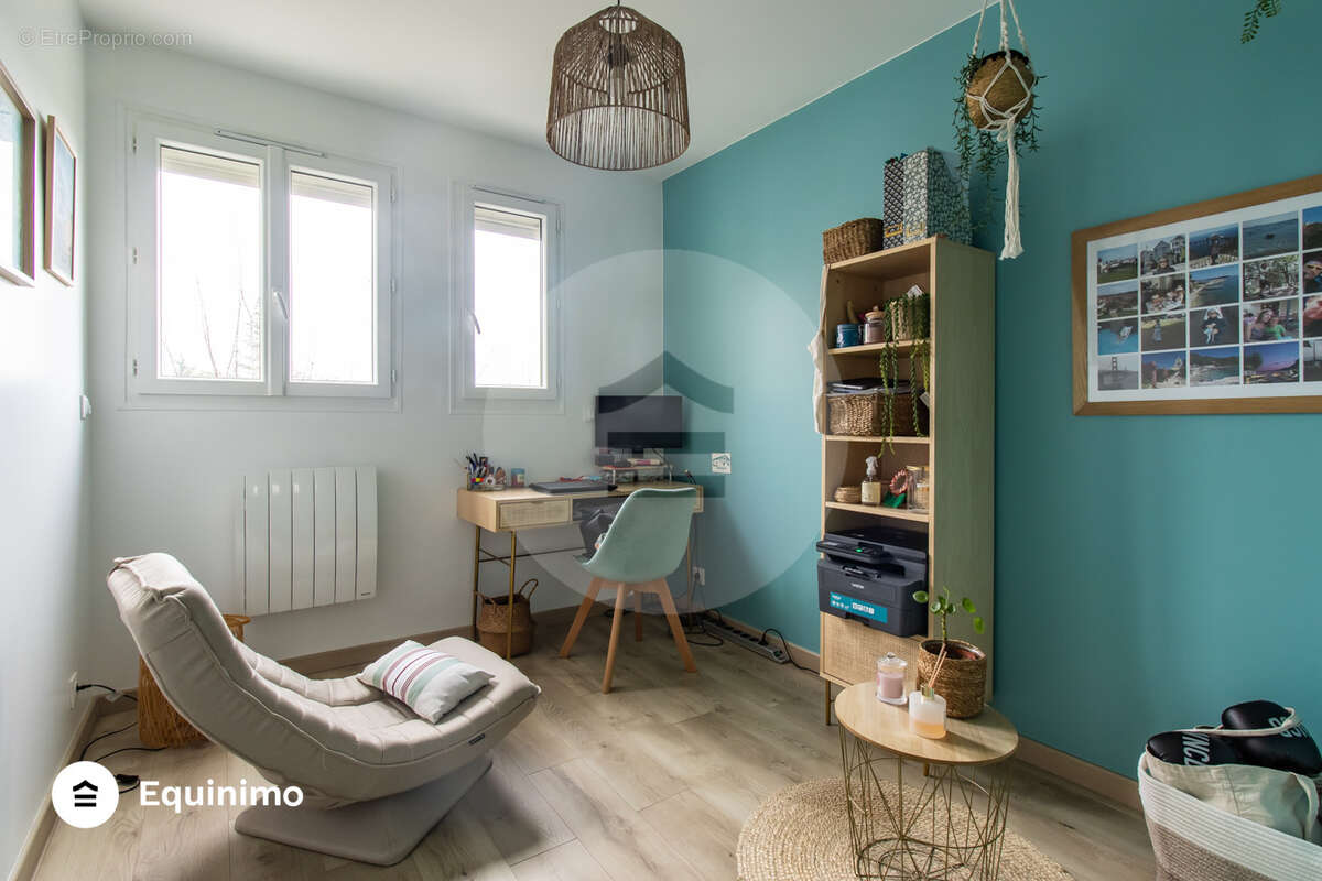 Maison à SAINT-MAUR-DES-FOSSES