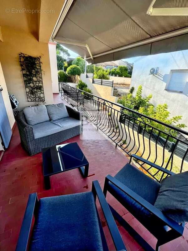 Maison à BAGNOLS-SUR-CEZE