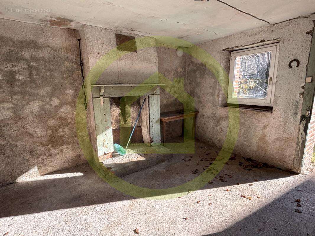 Maison 153 m² à Gouzon  - photo 19
