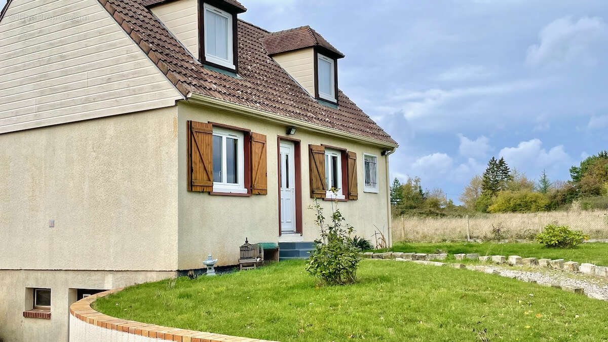 Maison à LOUVERSEY