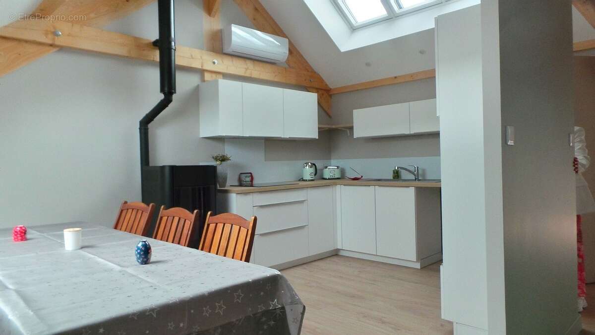 Séjour Salon - Appartement à ALBENS