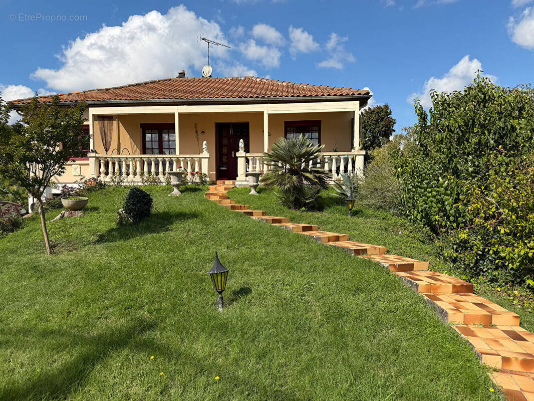 Maison à SAINT-BENOIT