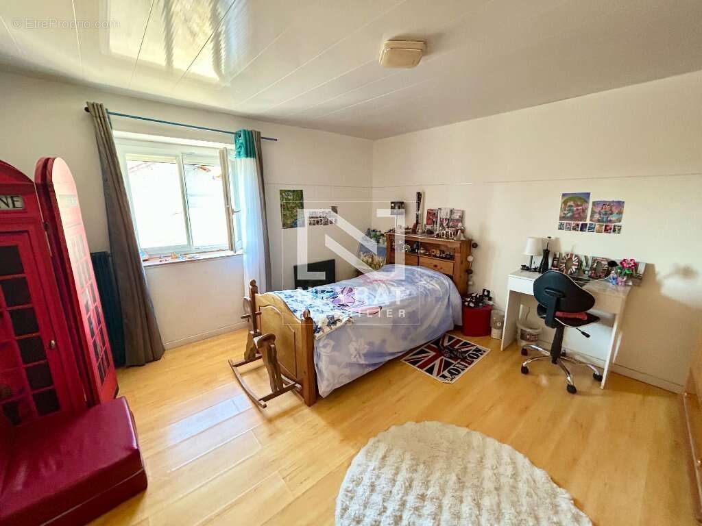 Maison à BEAUMONT-SUR-GROSNE