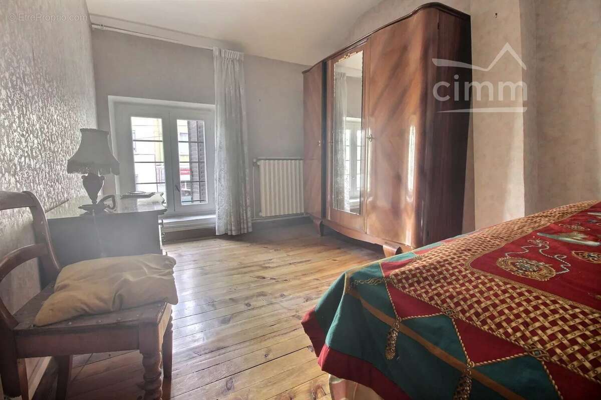 Maison à ROUSSILLON