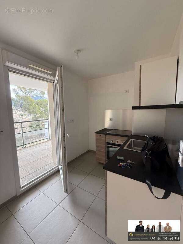 Appartement à MARSEILLE-11E