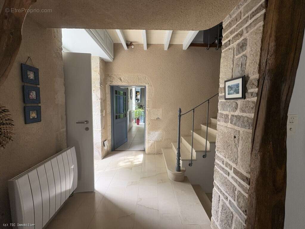 Maison à VILLEFAGNAN