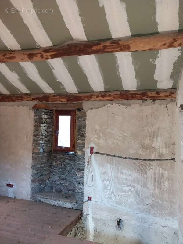 Maison à SAINT-ANDRE-DE-VALBORGNE