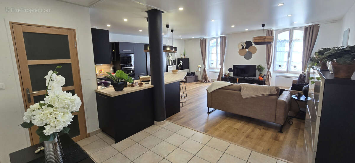 Appartement à QUIMPERLE