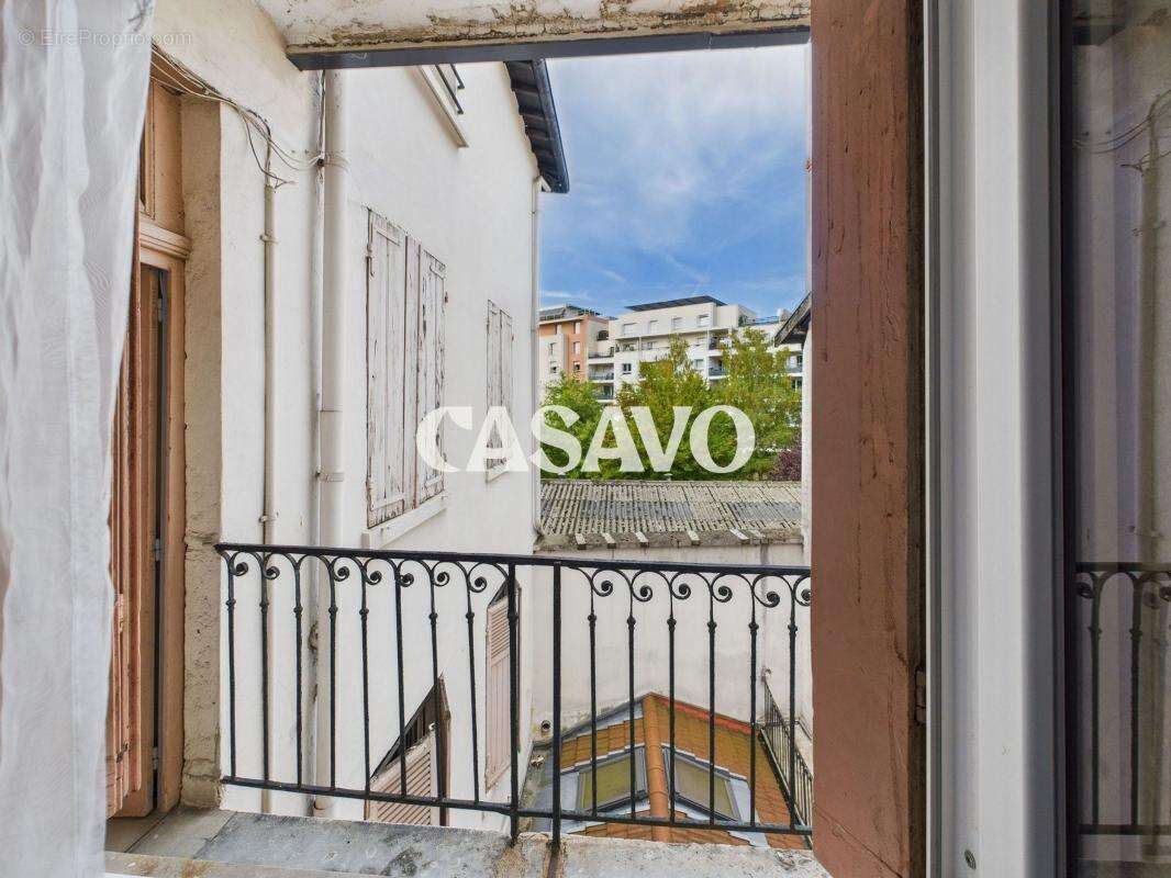 Appartement à LYON-9E