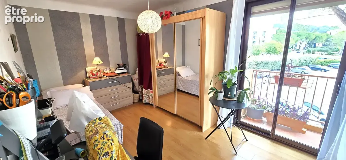 Beau T3 - T4 spacieux de 83 m2 dans résidence sécurisée - photo 7