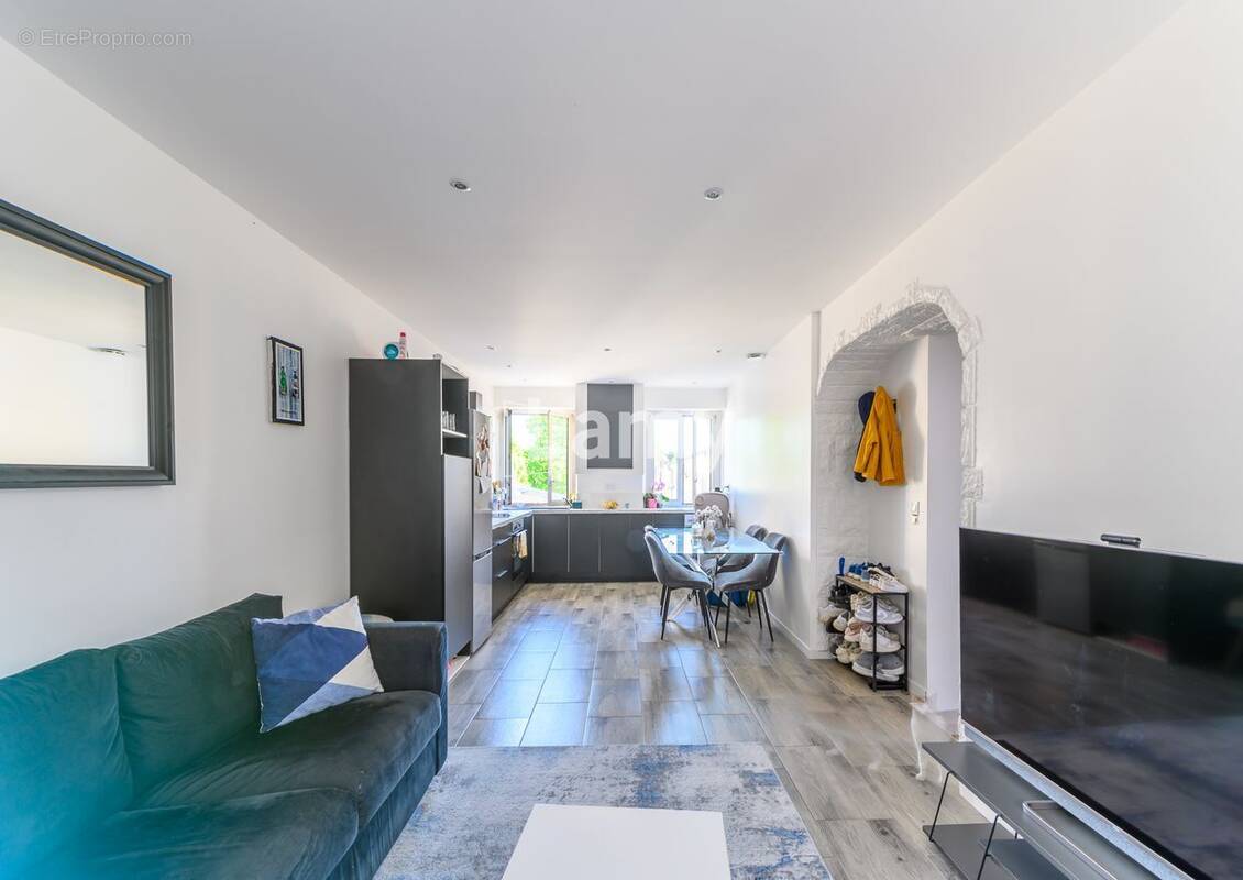 Appartement à CLAYE-SOUILLY