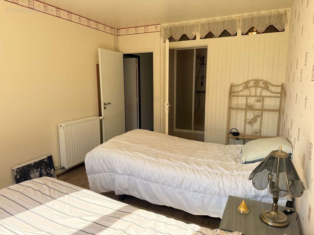 Maison à COZES