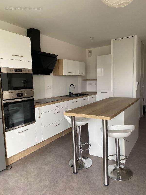 Appartement à SAINT-AVE