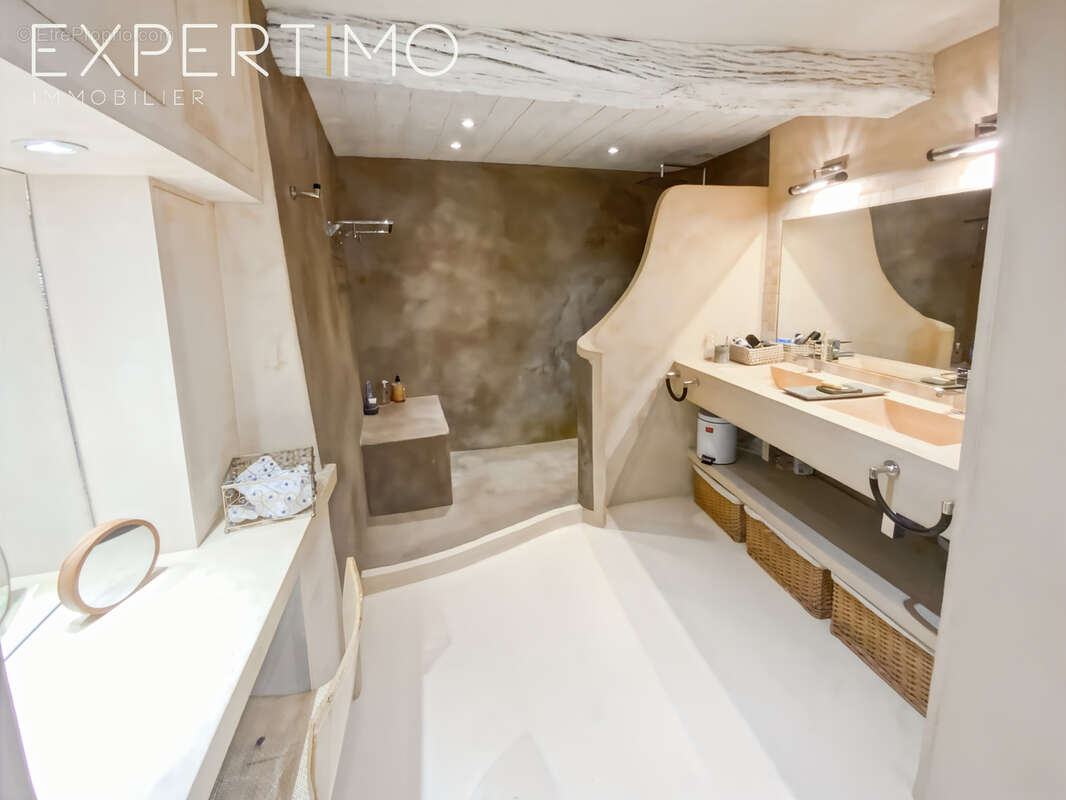 Maison à SAINT-MARTIN-DE-CASTILLON