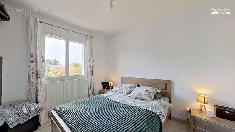 Maison à LA CHAPELLE-DE-GUINCHAY