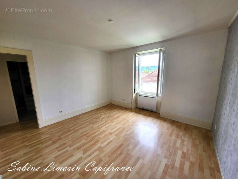 Appartement à VALENTIGNEY