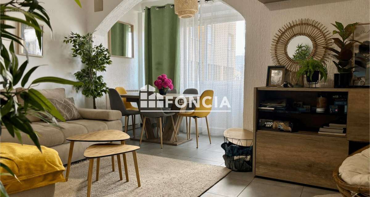 Appartement à HYERES