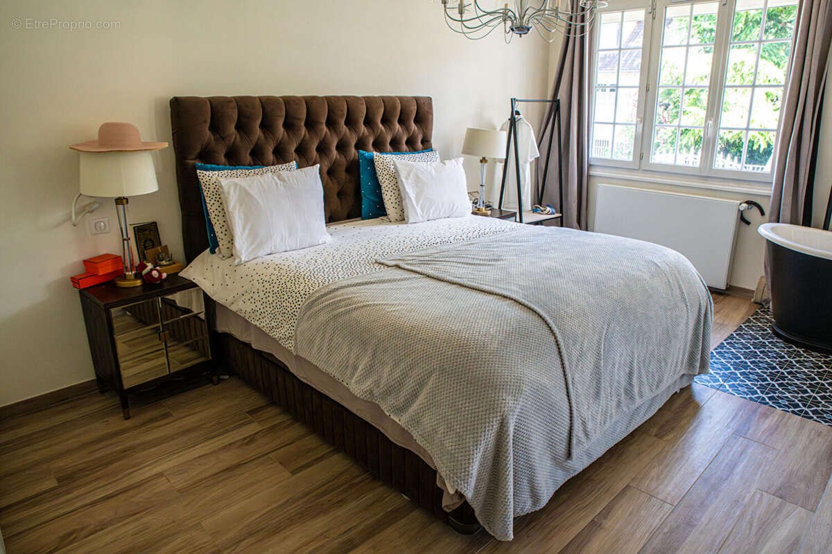 Maison à SAINT-MICHEL-SUR-ORGE