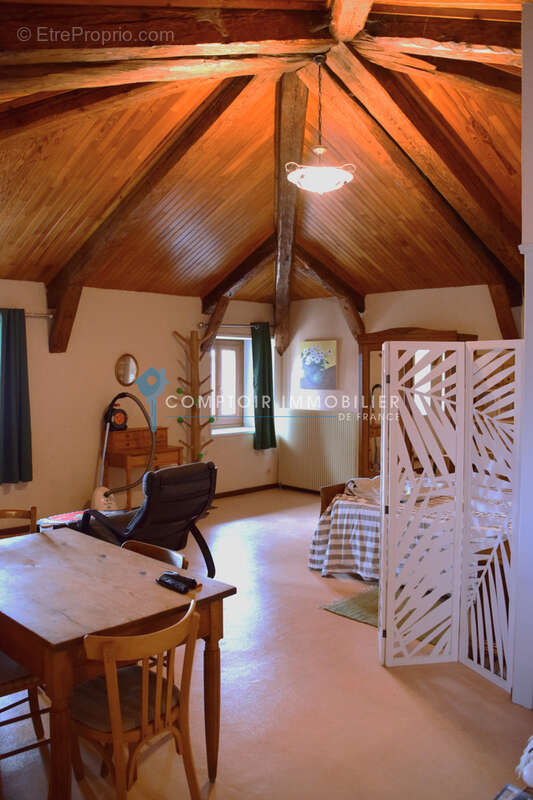 Dépt. 07 - A VENDRE à COUCOURON - Maison de village de 110 m2 - Terrain de 180 m2 - photo 8