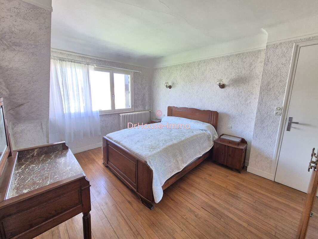 Maison à MANTES-LA-VILLE