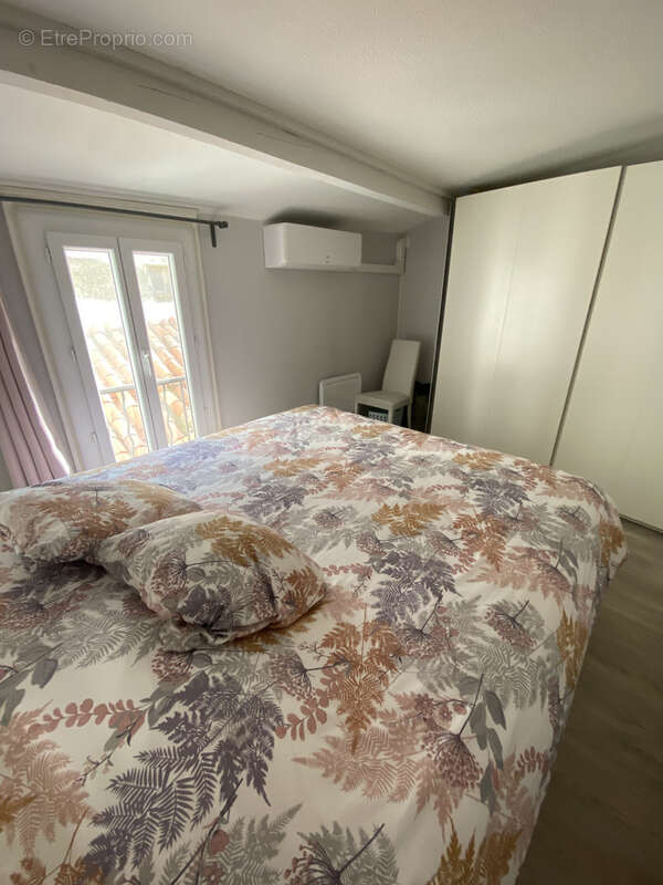 Appartement à MEZE